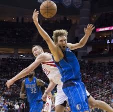 挑起大梁！卡斯尔狂轰30+10+6，得分创赛季新高